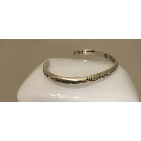 Vintage Calvin Peterson Navajo sterling Hand Stamped ￼Cuff Bracelet stackable - Picture 5 of 6